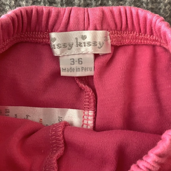 Kissy Kissy Adorable Pink and White Outfit, 3-6 month size - Picture 8 of 9